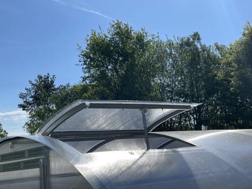 strešné okno pre oblúkový skleník LANITPLAST KYKLOP2 PC 4 mm