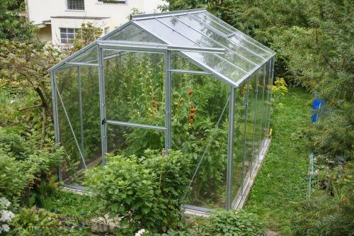 skleník LANITPLAST LIMES Viva V6/4 1,97x4 m číre sklo 3 mm