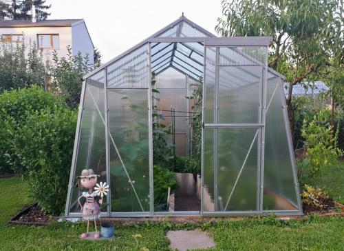 skleník LANITPLAST LIMES Viva V7/6  2,47x5,95 m PC 6 mm